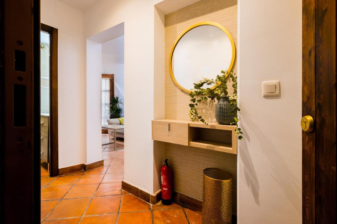 Duplex Deluxe Sevilla Center & Parking Opcional Экстерьер фото