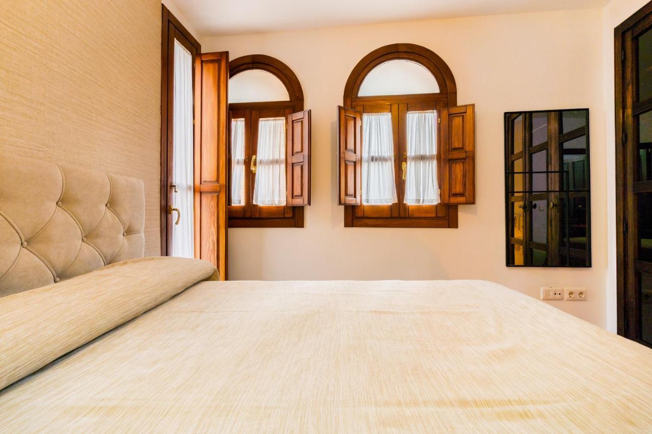 Duplex Deluxe Sevilla Center & Parking Opcional Экстерьер фото